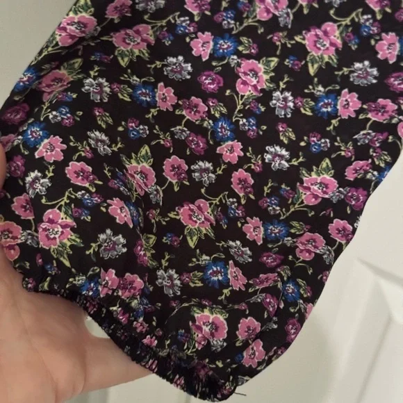 Miami Black and Pink Fitted Peplum Crop Blouse - Picture 5 of 9